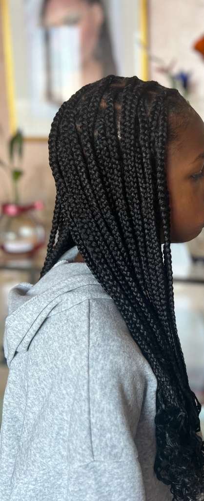 Knotless Braids Style 10